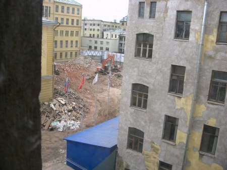 На Загородном сносят исторический Дом служащих госбанка