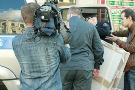 Полиция «посетила» петербургский Музей эротики