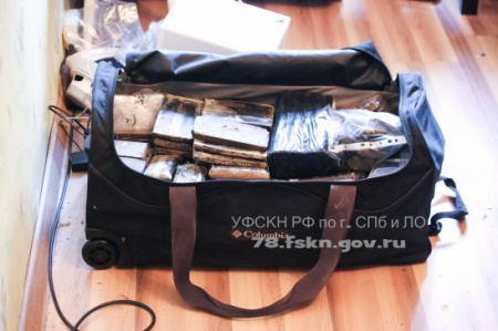 В Петербурге наркоконтролем пресечена деятельность крупной преступной группировки