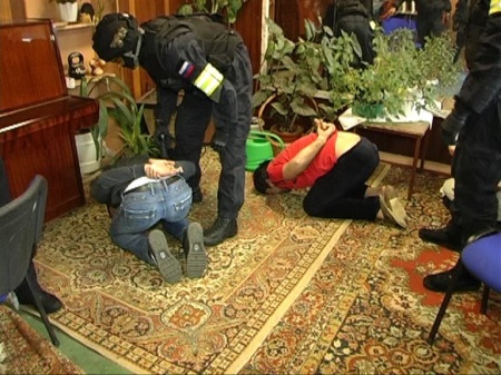 В отношении задержанных в Петербурге террористов решается вопрос об аресте