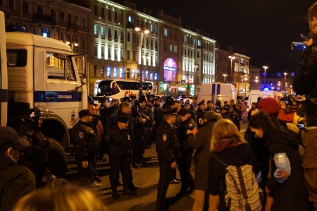 Петербургский омбудсмен отчитался о мониторинге митинга 7 октября