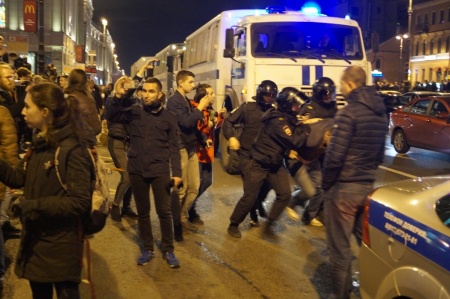 Петербургский омбудсмен отчитался о мониторинге митинга 7 октября