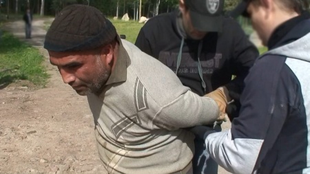 «Решальщик» и организатор незаконной миграции задержан ФСБ в Петербурге